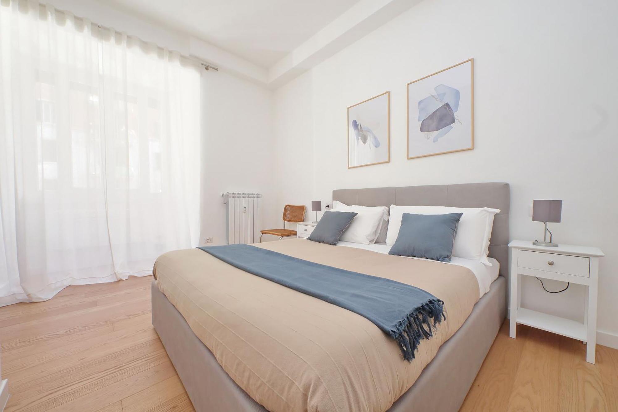 Apartment Ych-delightful Flat Near San Giovanni Rom